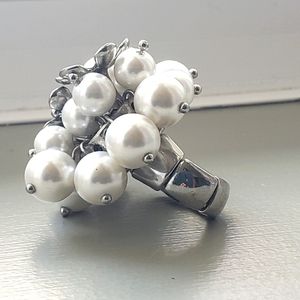 Pearl ring